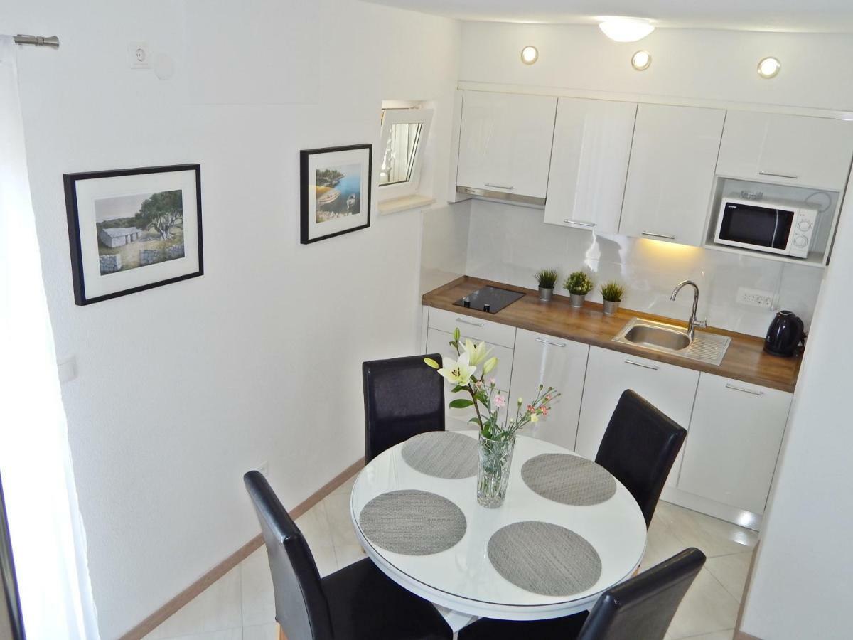 Apartment Marko Podstrana Exteriör bild